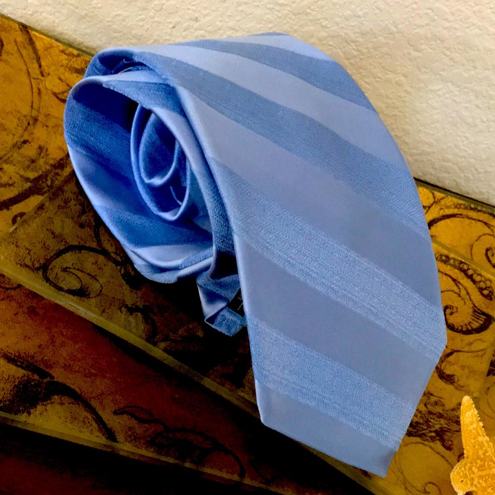 Michael Kors Blue Silk Tie